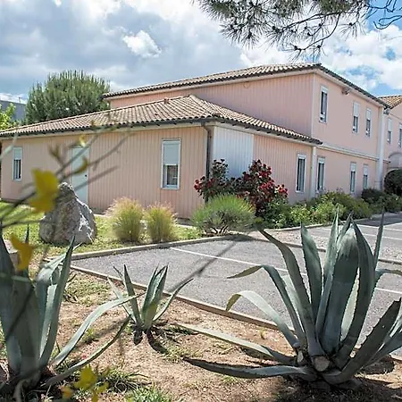 Quick Palace St Jean De Vedas - A709 فندق *